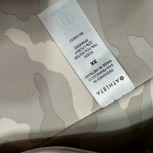 NWT Athleta Elation Camo 7/8 Tight Size 3X New Taupe 23" Inseam - Picture 10 of 11